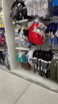 Sexy kolumbianerin lutschen und ficken in einer mall