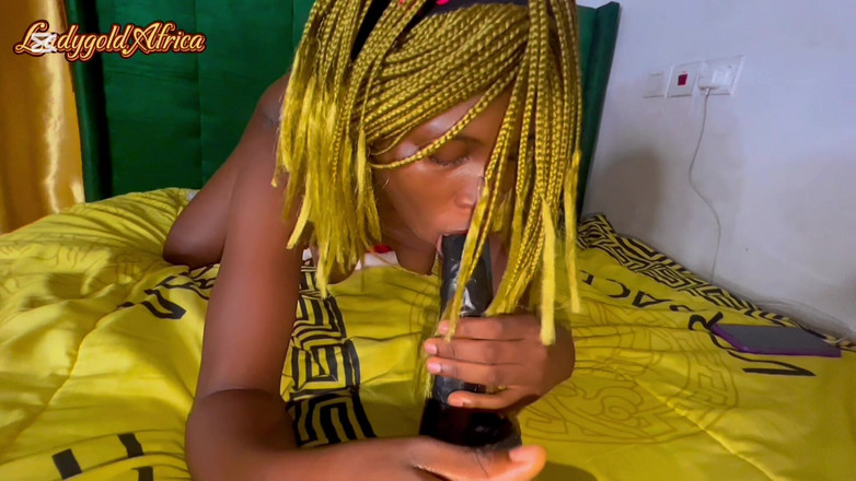 Ladywhite: Erotyczna masturbacja z potężnym stylem kowboj