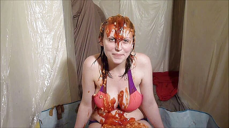 Gunked up girls: Maddie 我的巧克力蛋里面有什么