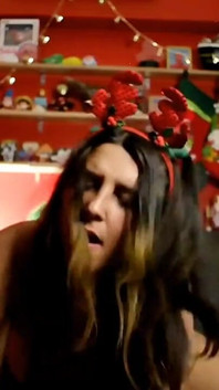 X-mas Gift Full Video