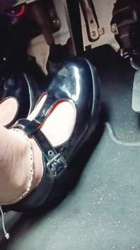 Hairy Legs Pedal Pumping