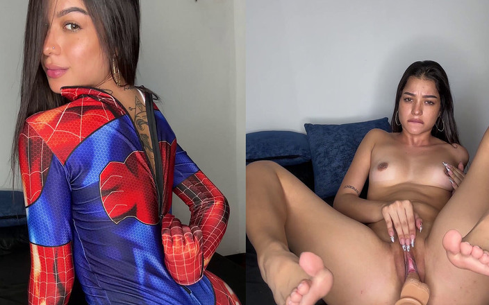 Gaby Caivo: Rozbalení a dotýkání se sama sebe