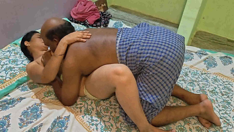 Sexy sindu: Mătușă desi sex incitant