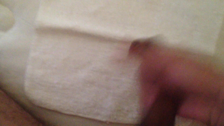 Porncabaret - gay: Jacking off my hairy dick with cum shot