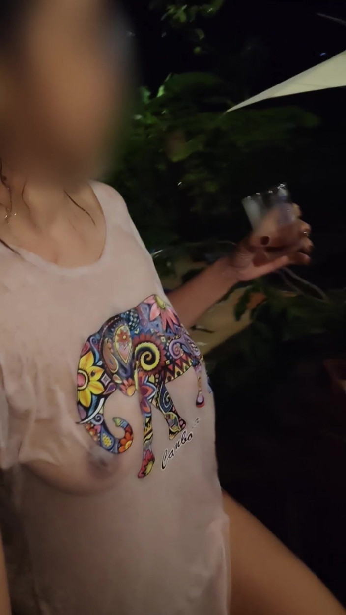 Anonymous Vlogger: Kita Akan Menjilat Dubur XXX