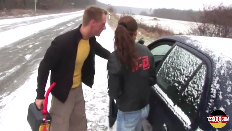 123XXX - Fucked Amateurs in Germany!: Dopo aver visto questa azione bollente, implorerai la tua ragazza...