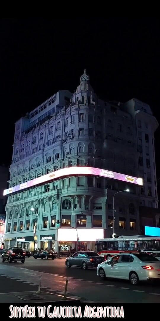 Tu Gauchita Argentina: Shyyfxx, ta Gauchita argentine sexy s’exhibe dans la rue ! Promenade...