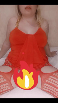 Tip to See Uncensored Opened Pussy