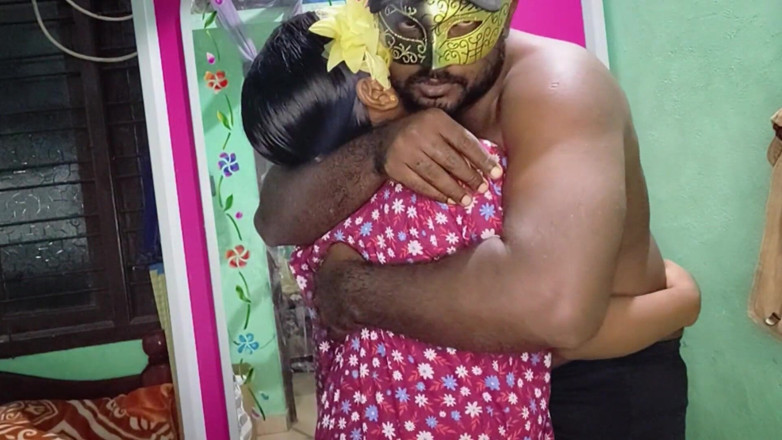 Vijay002: Madrastra Lavanya en romance con voz tamil