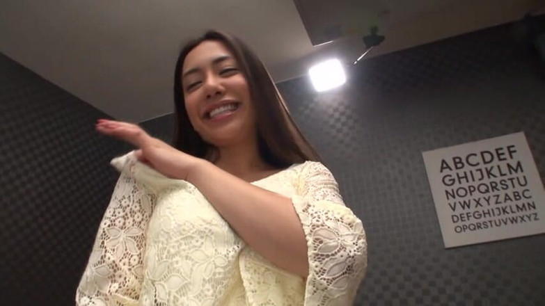 CherryBONBON: Perhimpunan peribadi intim dipenuhi dengan keseronokan mendalam dan menggoda