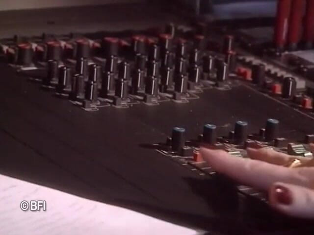 Made in Holland: Xkiss - Hotline, part 1