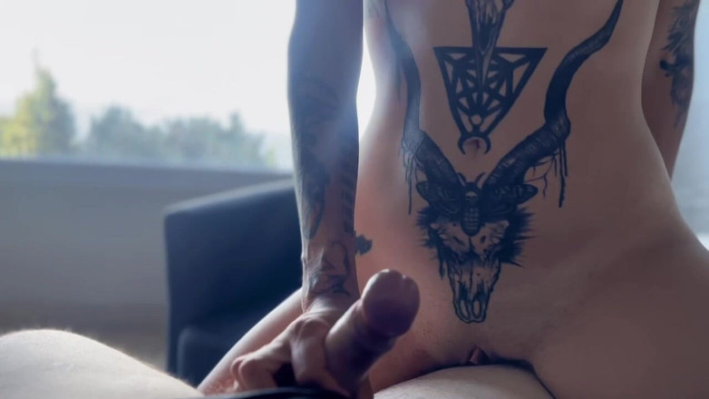 steffcrimeok: Поездка с моим боссом: минет в видео от первого лица и жесткий трах, пока я не проглочу его огромную порцию спермы!