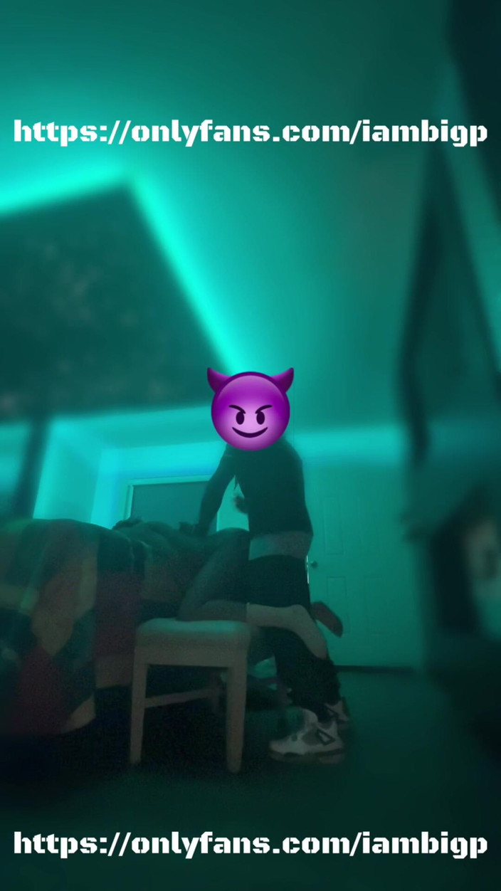 Big P Hef: Sie Mag Es, Twerk Zu Machen, Bevor Sie Gefickt Wird