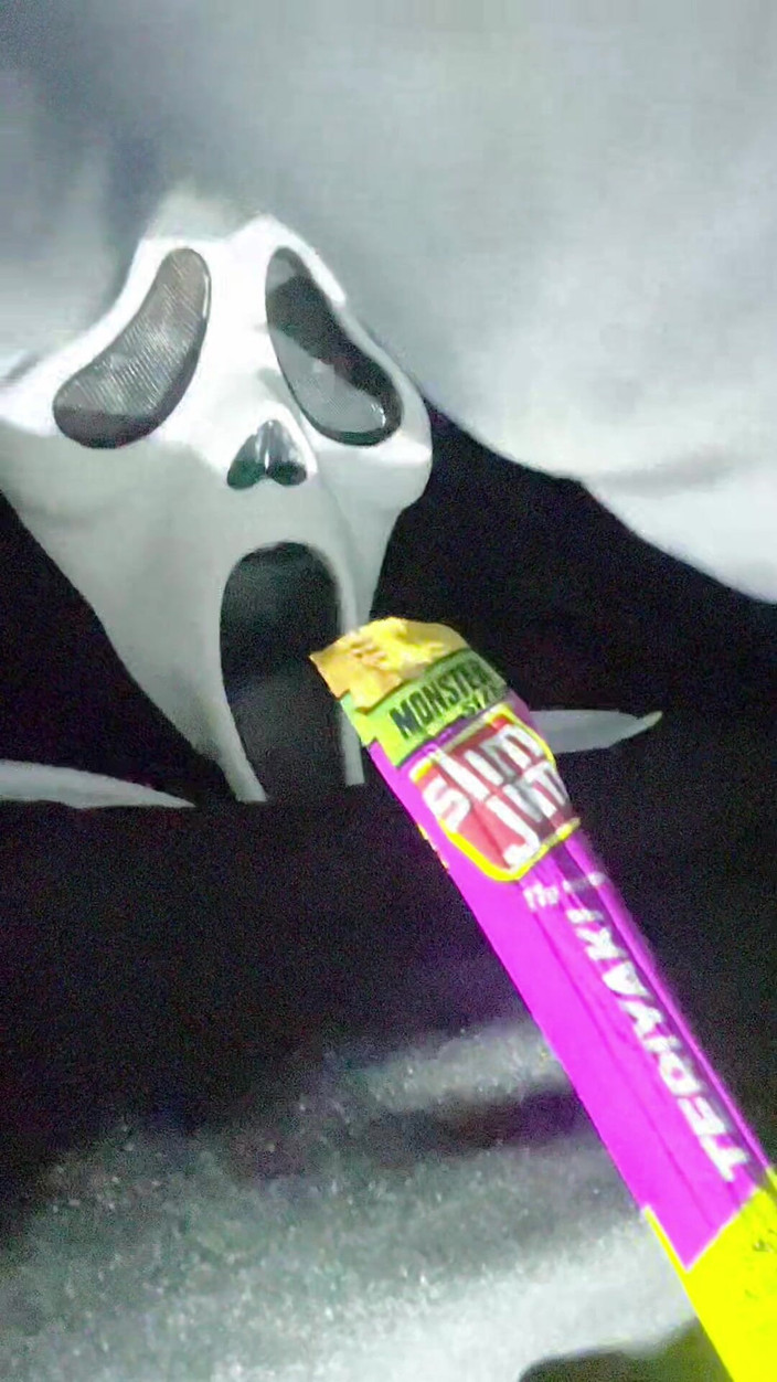 Anye Meshell: ゴーストフェイスは劇場で降りる!