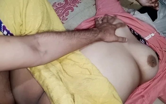 RedQueenRQ: मैंने अपनी मुस्लिम प्रेमिका को चोदा क्योंकि वह बहुत सेक्सी शरीर और बहुत सुंदर है
