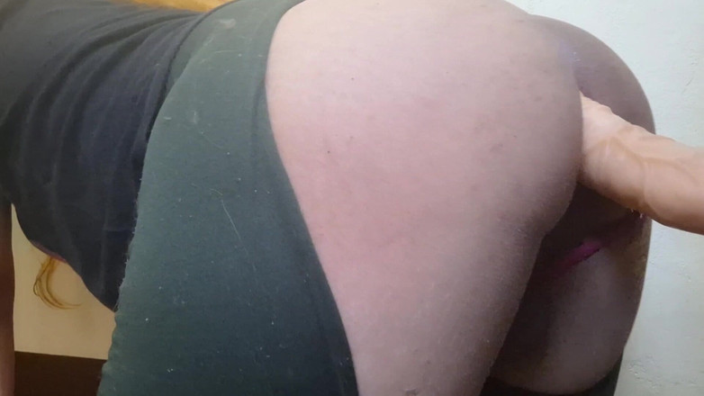 fermerino: Pantat bahenol gadis trans rambut pirang ini dientot habis-habisan sampai...