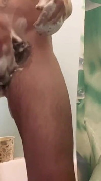 e lavando meu cabelo