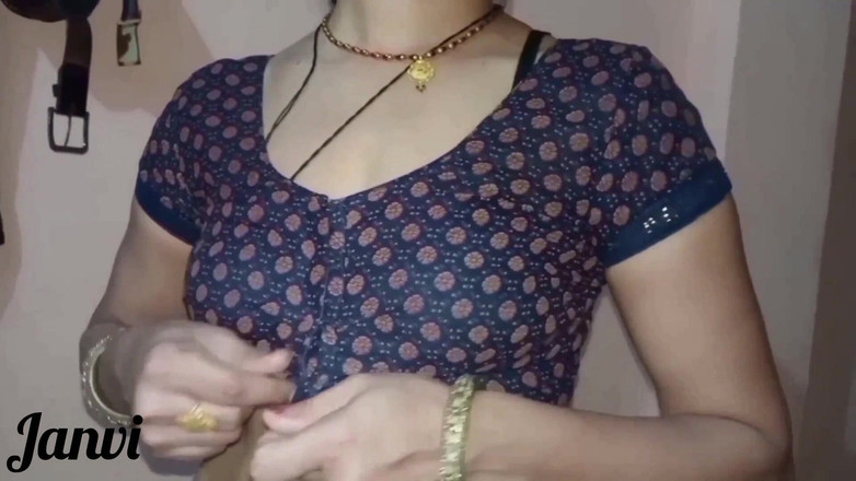 Janvi bhabhi 69: हिंदी आवाज में नवविवाहित जोड़े का सेक्स वीडियो
