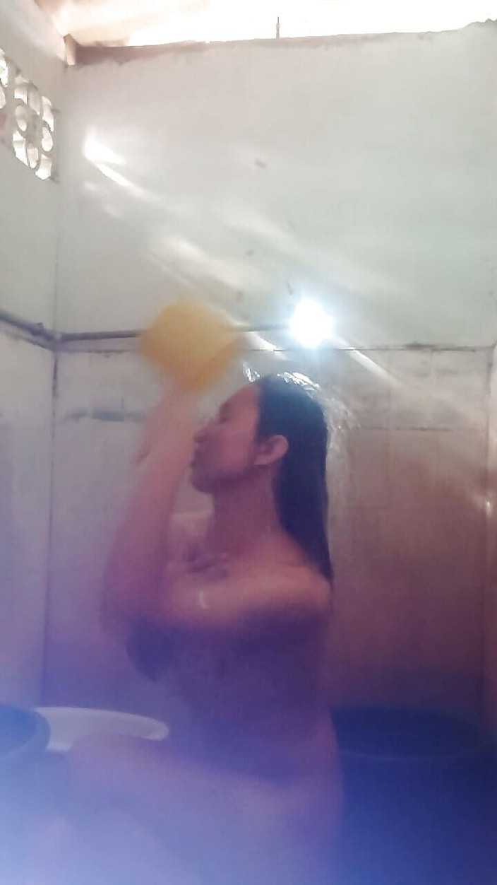 Reynaldo6: Reyna真的很漂亮，即使没有化妆