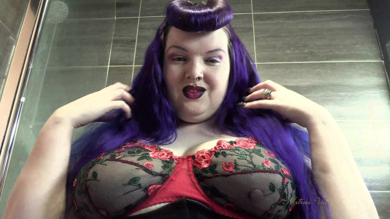 Mxtress Valleycat: Purple Pin up Tease