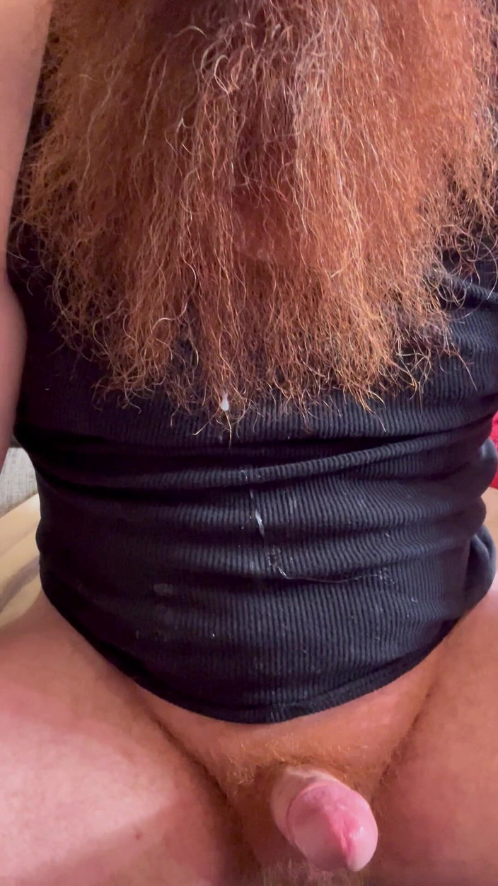 Big Baz: Éjaculation dans ma barbe