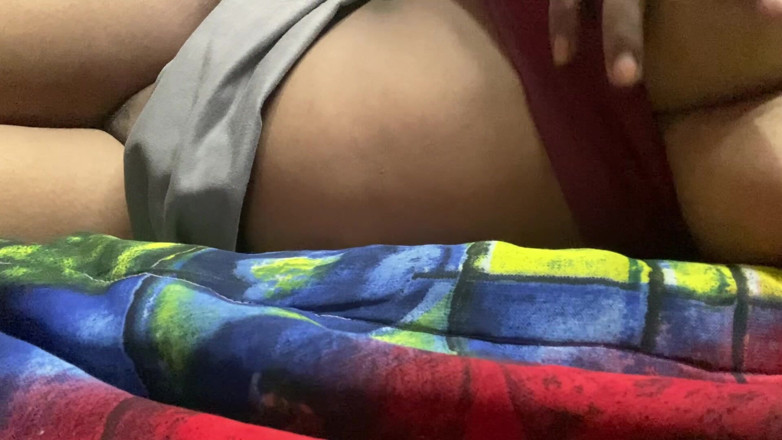 Angoori: Mallu Girl Pussy Fingering