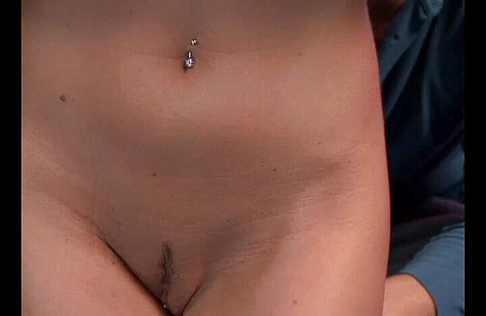 Cryptostudios: Blonde bartänzerin mit dicken titten wird von ihrem kunden in...