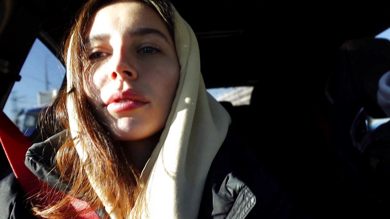 Ghomestory: She gently sucked and fucked me in the car in...