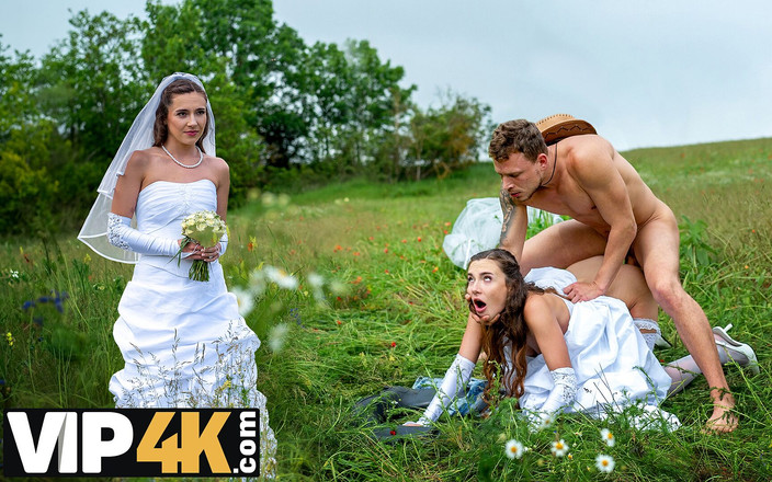 VIP 4K: Țărancă Runaway Bride