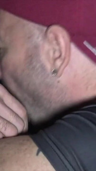 Jess wird von twink gefickt, jünger als er