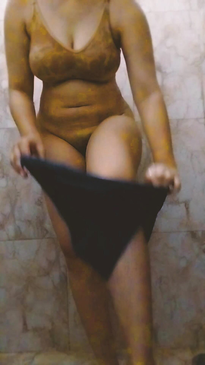 Riyathakur: Riya Thakur Ep.75