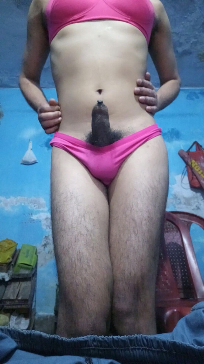 Lustyizlife: Ragazzo indiano arrapato con il cazzo phimosis mentre indossa il...
