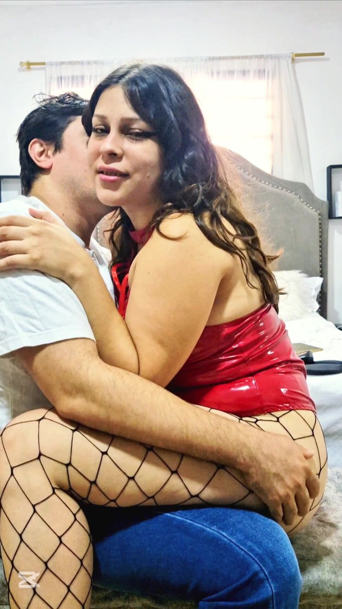 Tina and edward: Ik laat je zinken met zijn pik