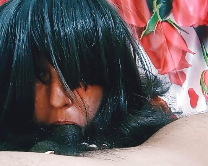 Bolly Karma: Žíznivá děvka v krku Deep Dick Dry.