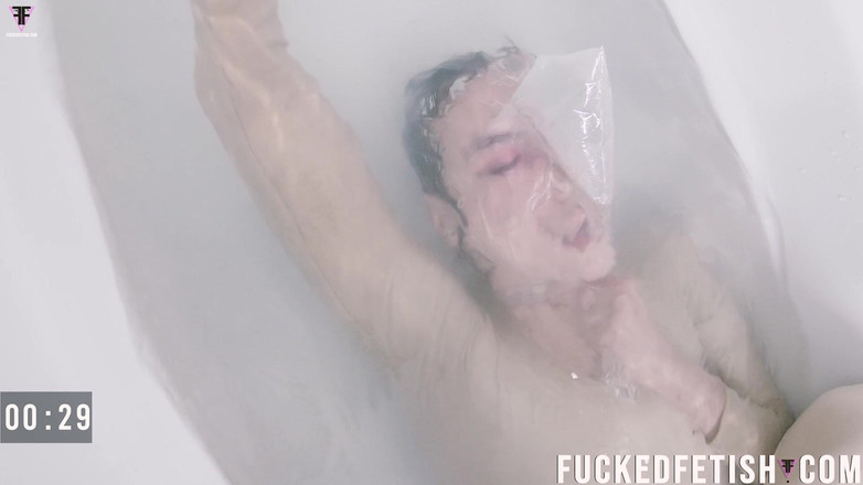 Fucked fetish: HD Sattira Pungă disperată completă și cadă cu apă cadă amuzantă