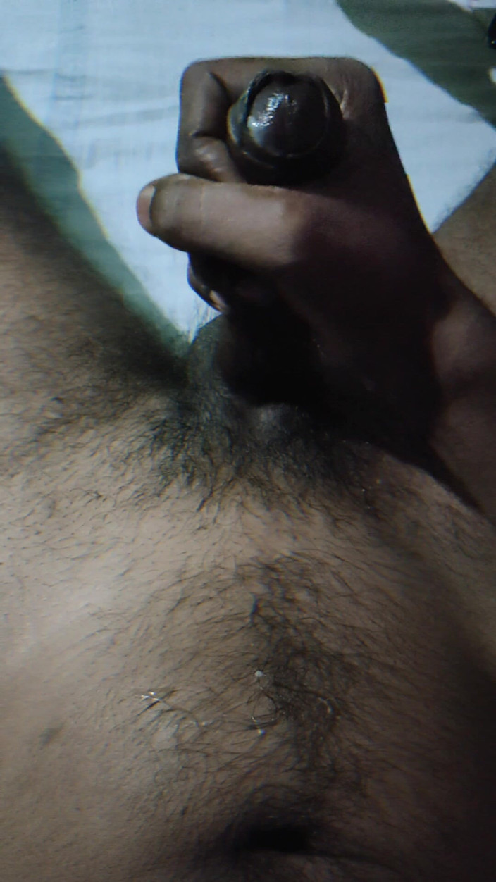 IndianAlyx: Самозадоволив чувака вдома