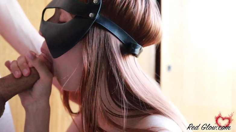Red Glow: Babe in black mask blowjob big dick - cum in mouth...