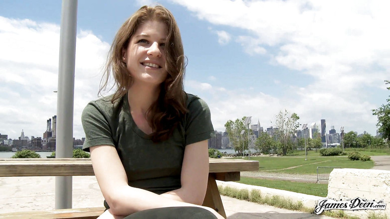 James Deen: Luna Bast tvrdě šukala a postříkaná do pusy od James Deen