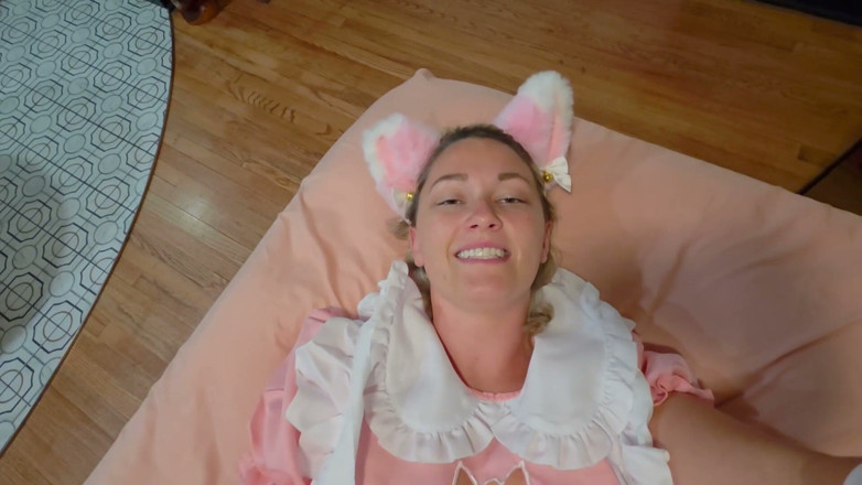 ScarlettRavenXO: Stepdaughter Seduces Stepfather in Anime Outfit