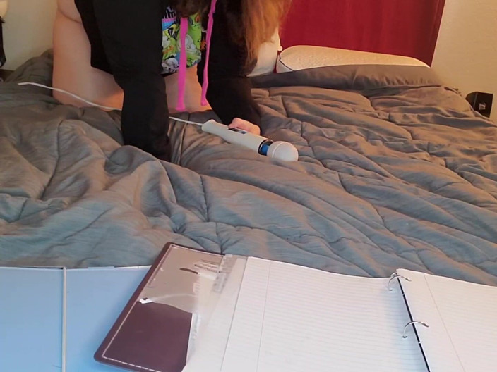 KinkyKatie: BBW Student Masturbates Instead of Doing Homework - Kinky Katie