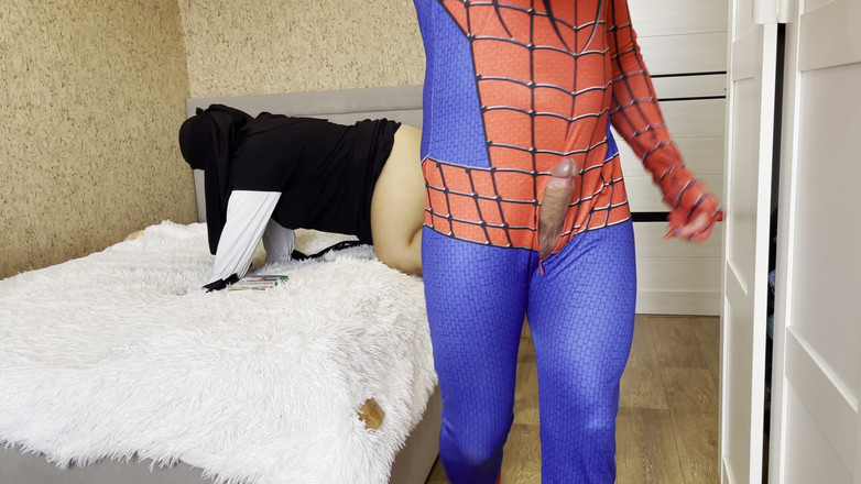 Lux Eva: Eu animei minha madrasta turca com meu pau duro