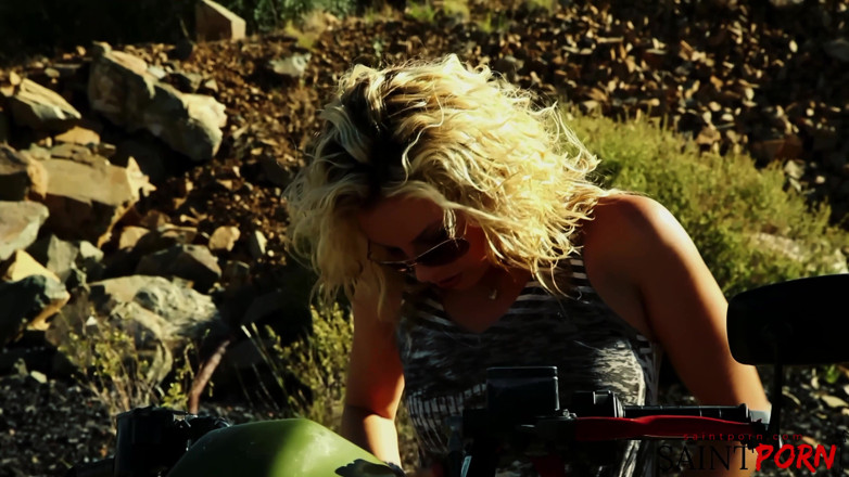 SaintPorn: Blonde Woman Masturbates on an Atv in the Desert