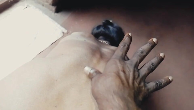 Deshi girl 9: Linda chica y la visita sorpresa de su compañera de...