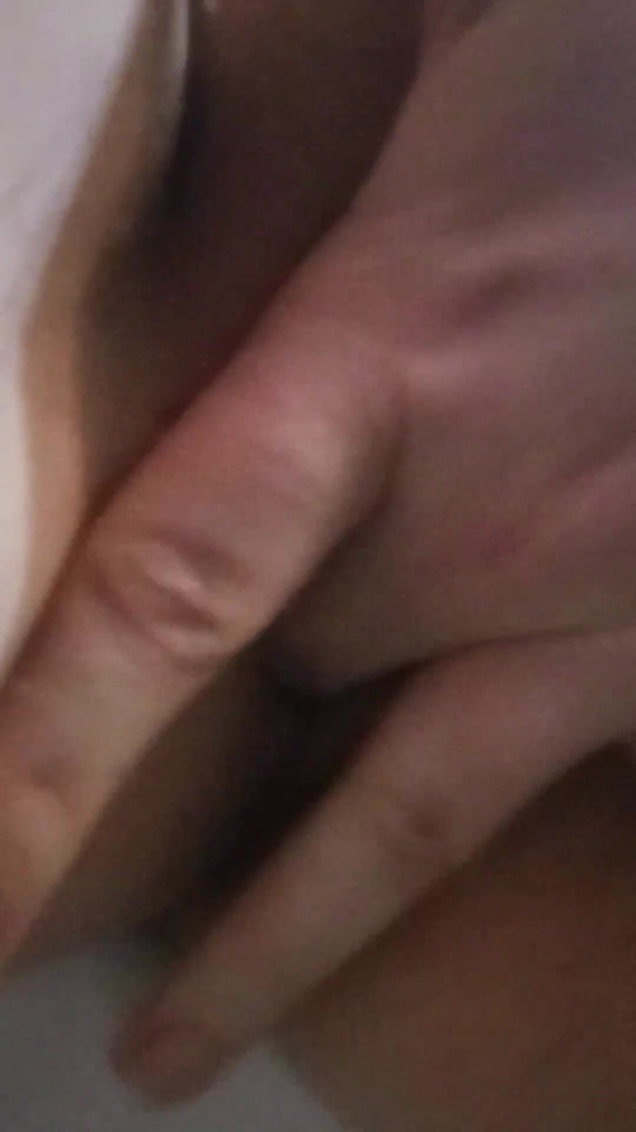 CinnaAndMelody: Cinna Solo बाथरूम