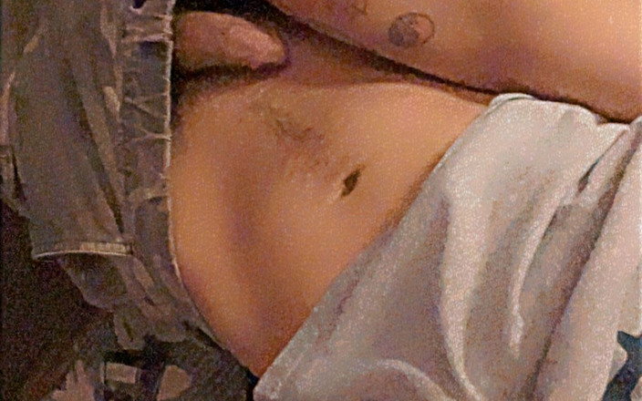 Pharoah_Jay: Volevo mostrare un po 'di sborra