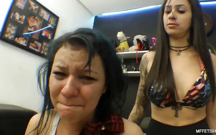 MF Fetish: Dominatrix Anelly feeds her slave