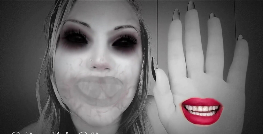 Goddess Misha Goldy: Lippenanbetung: gruselige edition! Sie müssen an Ihren Platz erinnert werden....