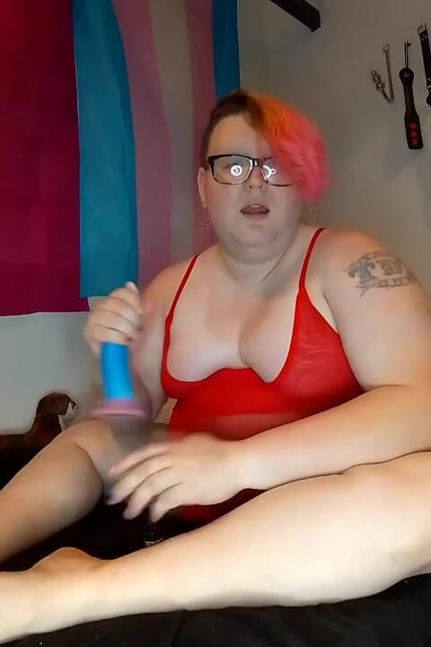 Roxxie rae page: Mitic în roșu