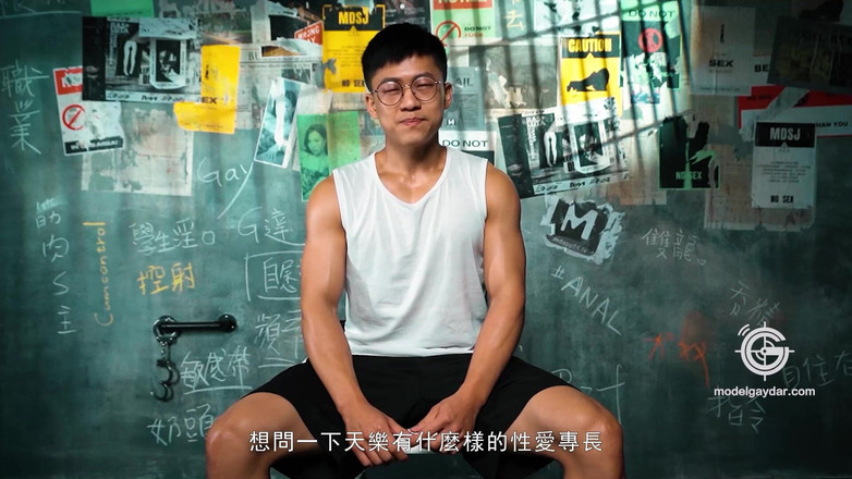 Model Media Cam: Gif-003 actor de lapte bărbat heterosexual / Musculare Tenna predispoziție sexuală...