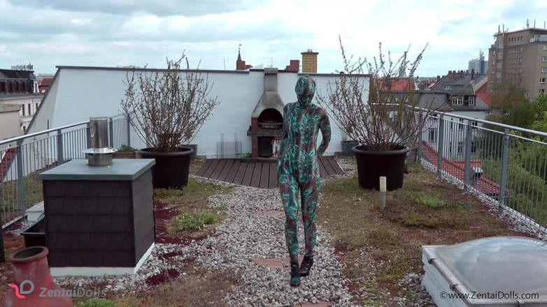 ZentaiDolls: Wrapped in Zentai